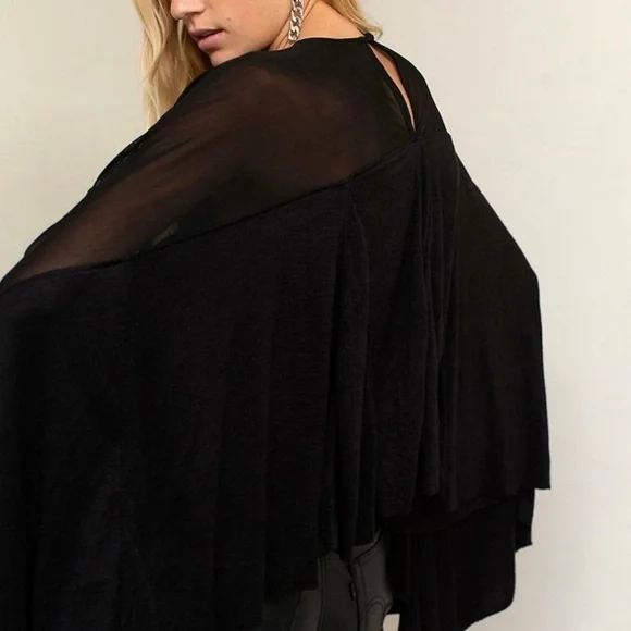 Free People On The Weekend Bell Sleeve Blouse in Black Small Medium - Picture 3 of 6